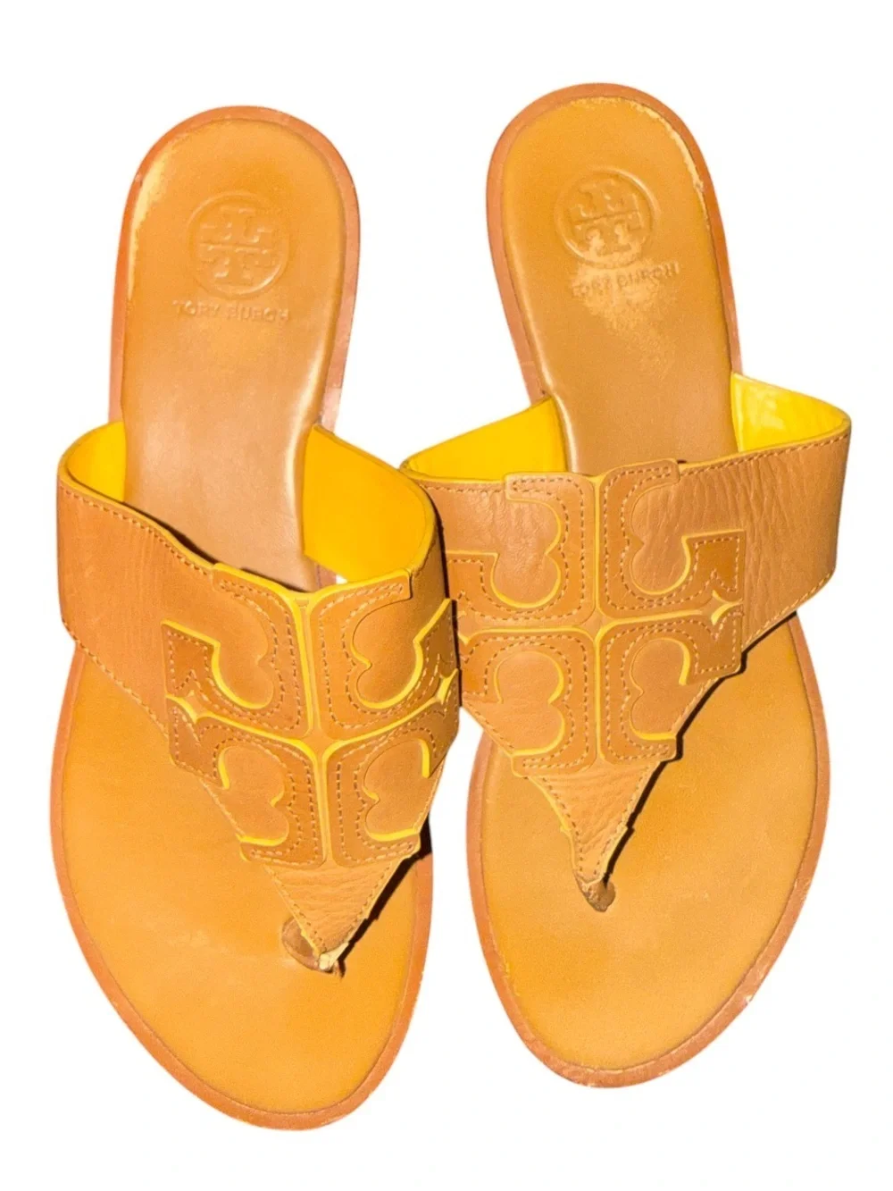 Tory Burch Jamie Full Logo Thong Sandals Size 8 Tan Yellow Leather Flip Flops